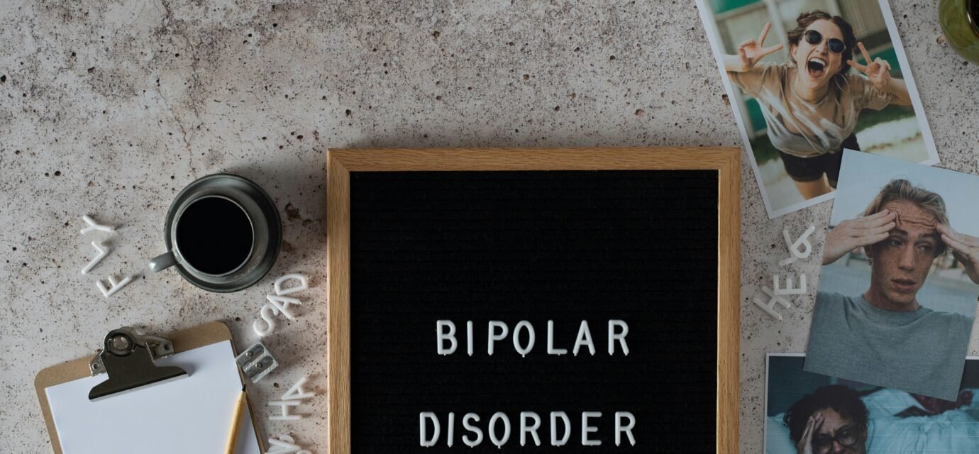 Understanding Bipolar Disorder: Signs and Symptoms